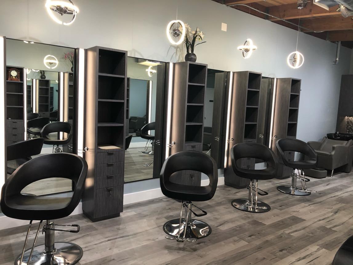 Piandré Salon – Oakridge editorial view 4